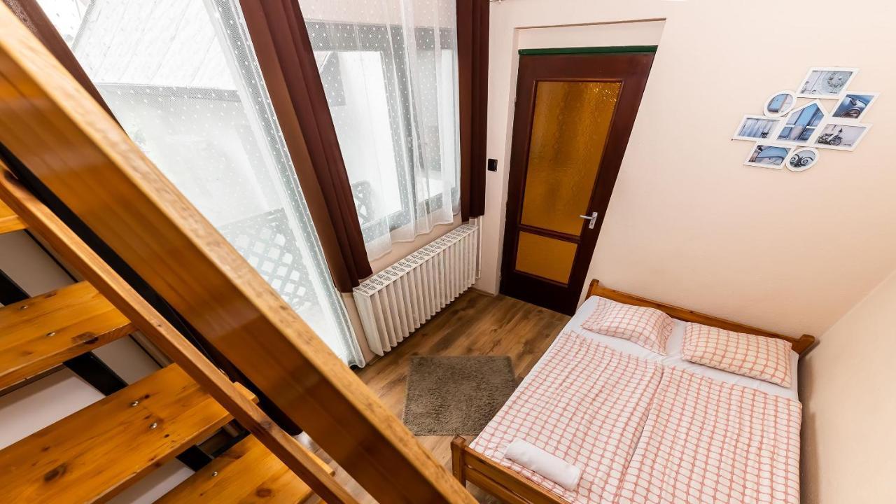 Bed and Breakfast Csillagtura Panzio Эгер Экстерьер фото