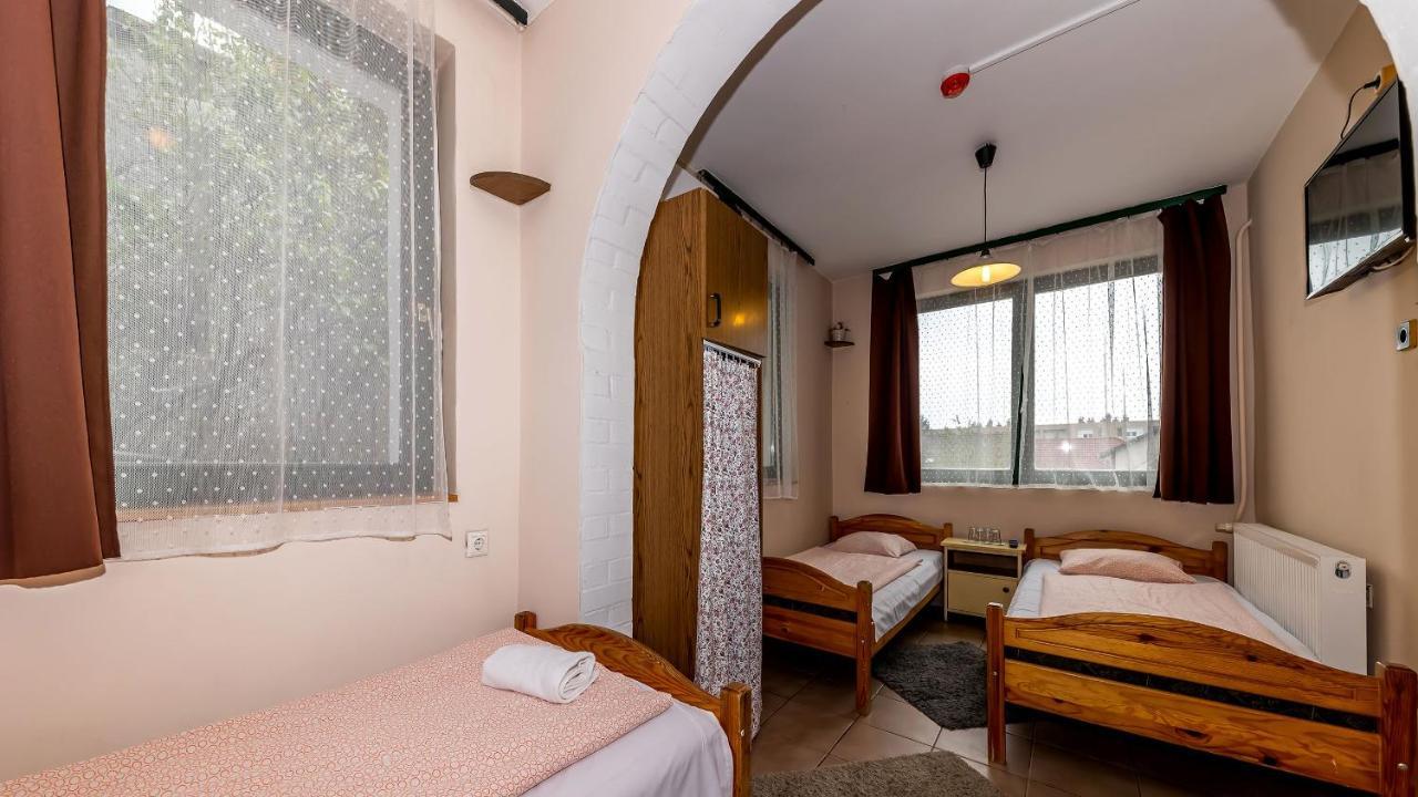 Bed and Breakfast Csillagtura Panzio Эгер Экстерьер фото